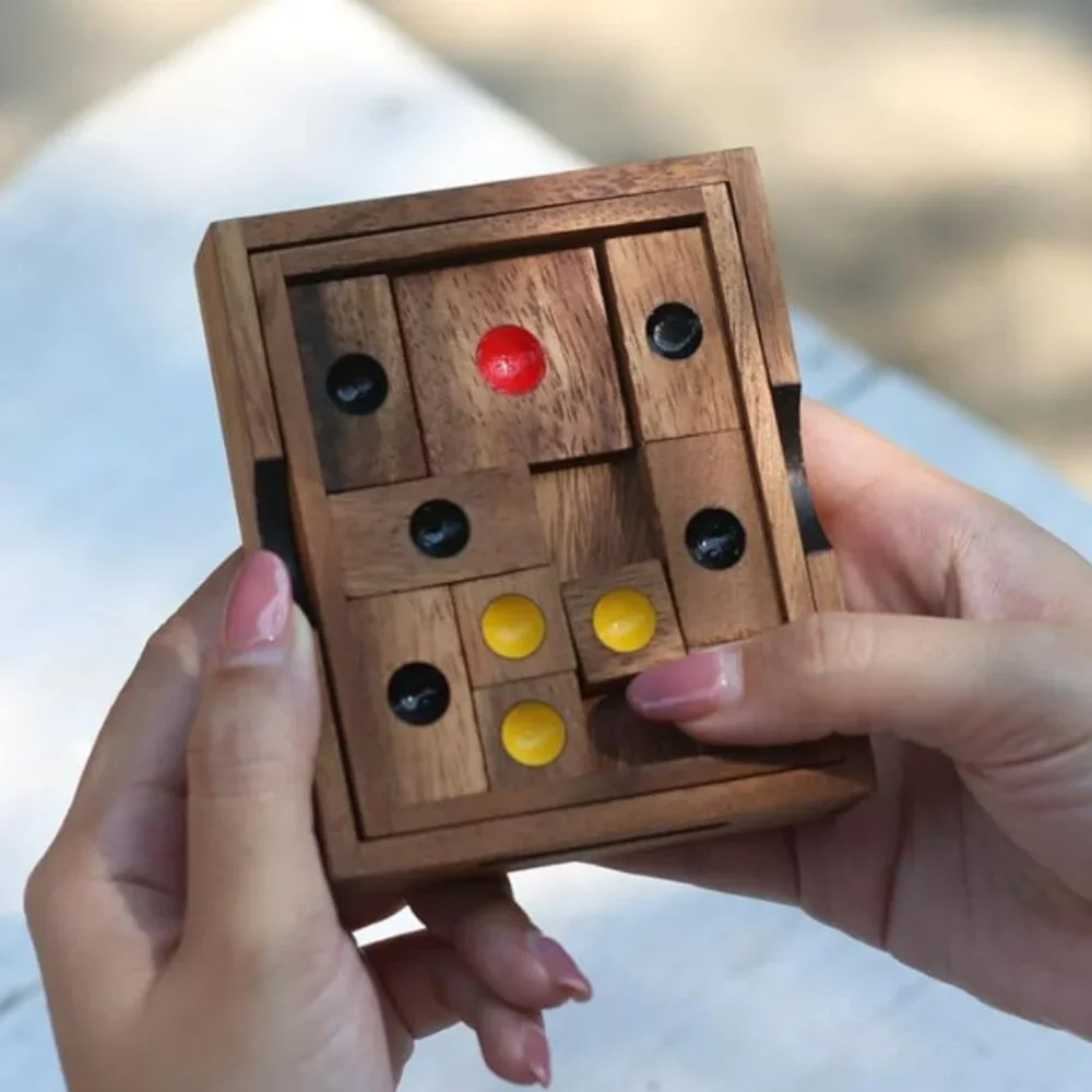 Setting Sun Kids Retro Wooden Sliding Block Puzzle Game by Siam Mandalay NIB/NWT